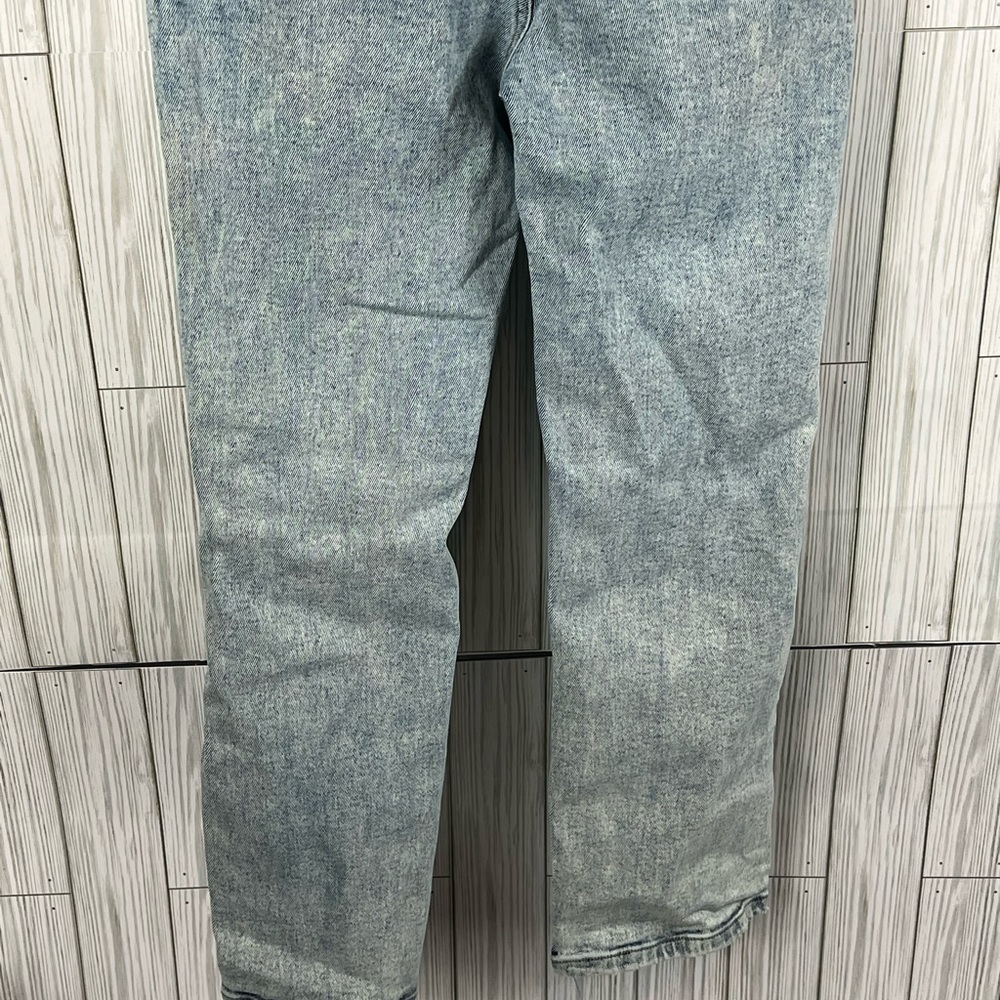 Kendall & Kylie Icon High Rise Straight Jean - Picture 6 of 11
